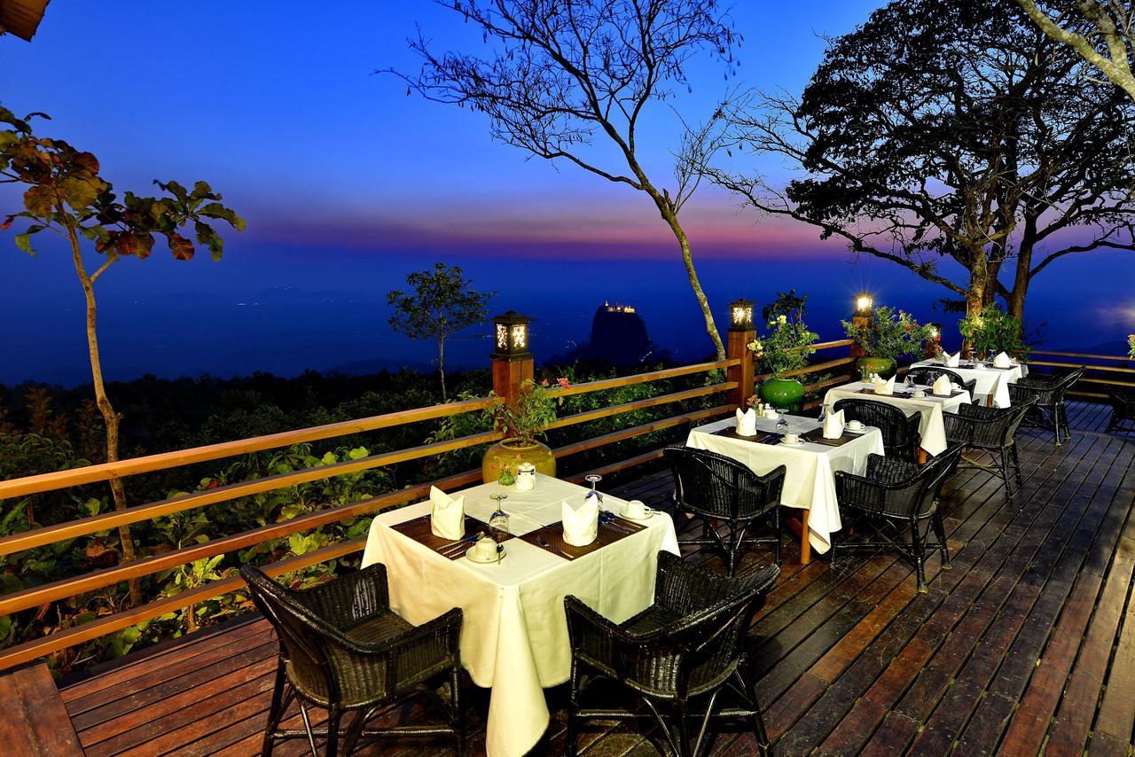 Popa Mountain Resort Mount Popa Exterior photo