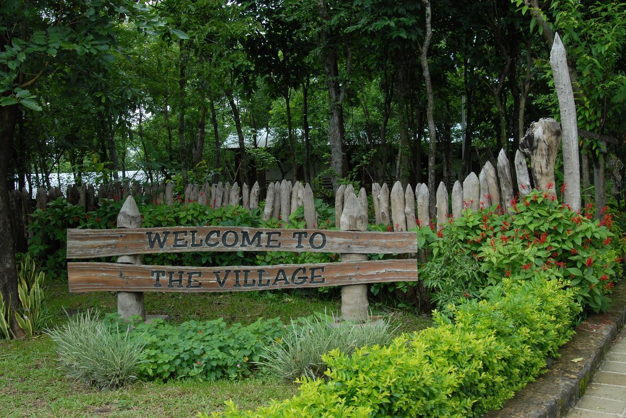 Popa Mountain Resort Mount Popa Exterior photo